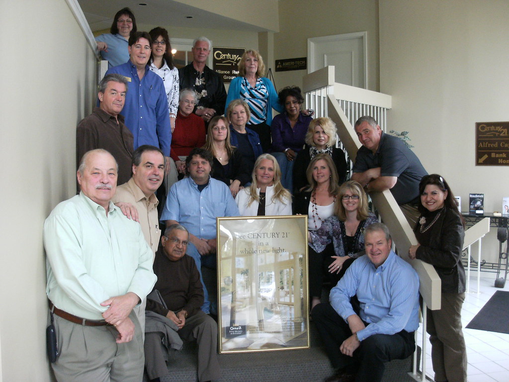 WHUD's Office of the Week Century 21 Alliance in Wappingers Falls (5/3