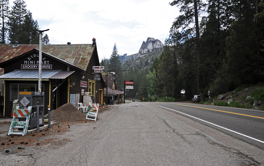Kyburz, CA Highway 50 2016 Looking westbound on US Hig… Flickr