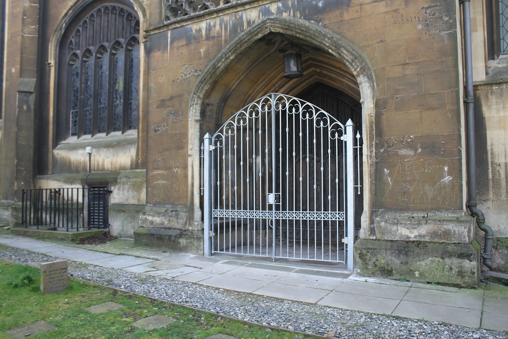 Gates_Holy Trinity Church_Coventry_Mar12 Not a very Christ… Flickr