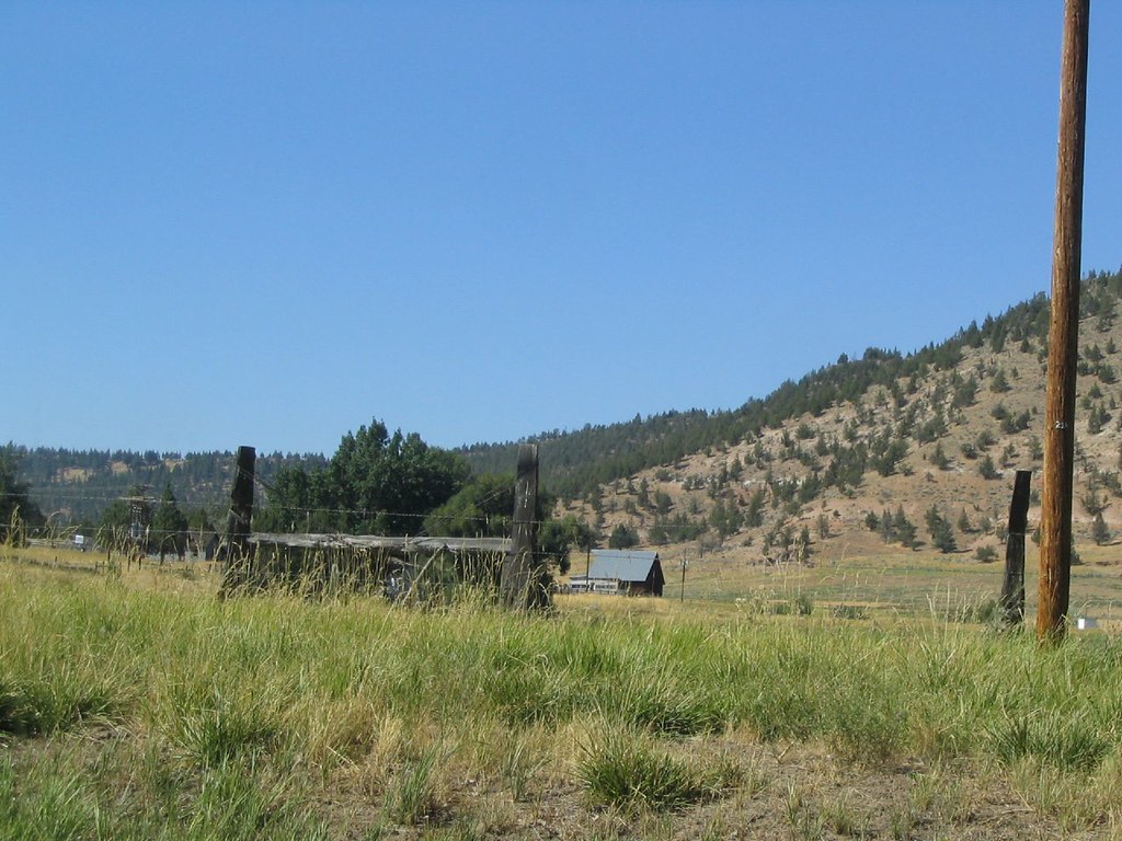 California State Route 299 Just West of Alturas, Californi… Flickr