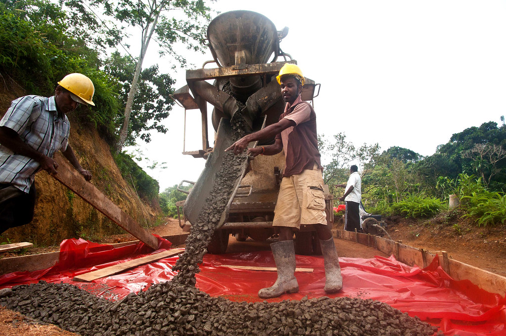 Constructing new roads Constructing new roads, South Provi… Flickr