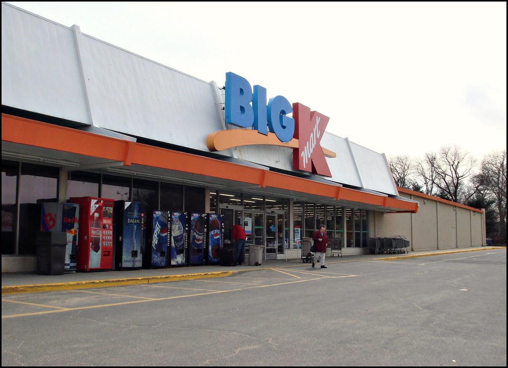BIG Kmart; Milford, CT Kmart along Bridgeport Ave. in Milf… Flickr