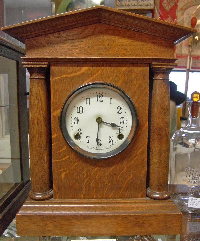 'The Chatham model Arthur Pequegnat Clock Co. Canada' mant… Flickr