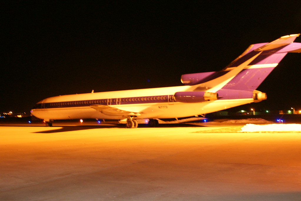 Chicago Bulls Charter Plane Boeing 727 used to charter