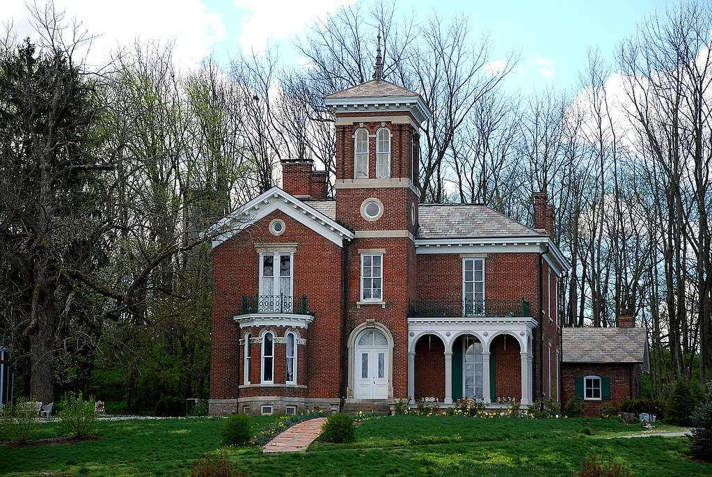 Edinburgh, Indiana Edinburgh, Indiana CrownBus32 Flickr