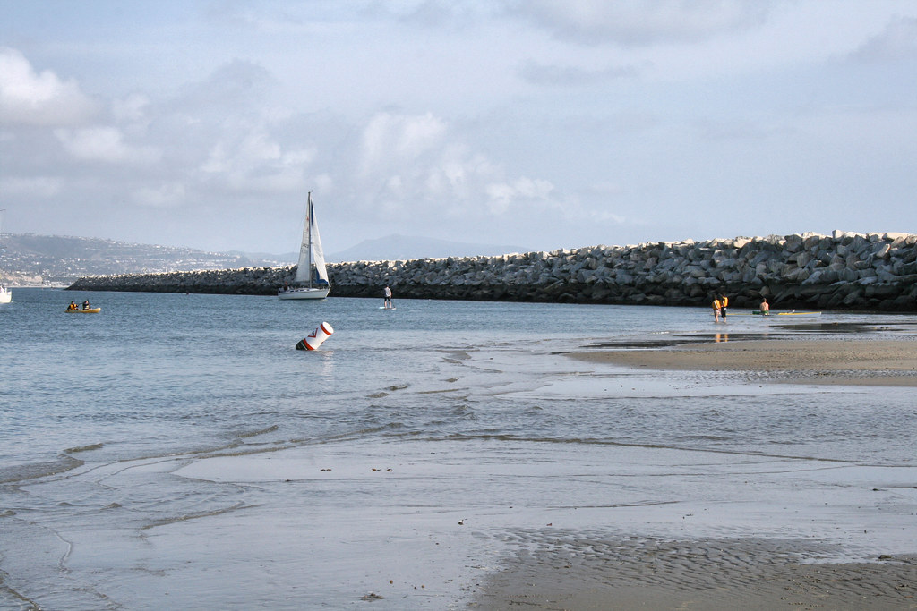 Low tide inside Dana Point Harbor Dana Point, Orange Count… Flickr