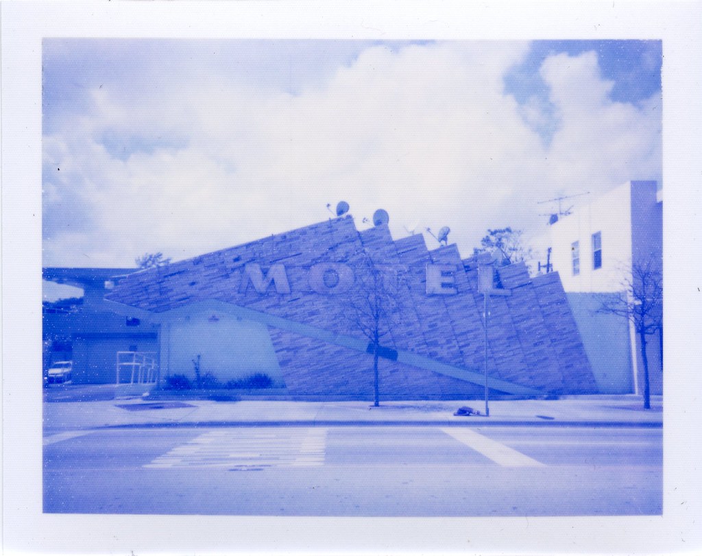 Motel MIMO District a photo on Flickriver