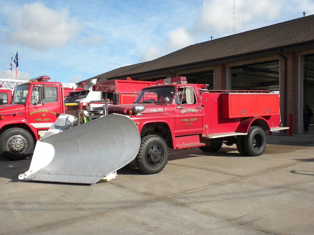 Brockway Township Fire Department (Retired) Tanker 47 Yale… Flickr