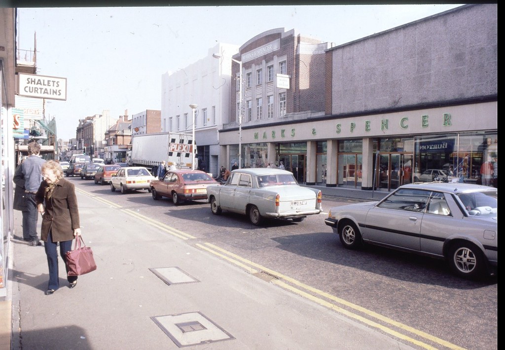 PRECINCT. CHRISTCHURCH RD. BOURNEMOUTH. DORSET. M… Flickr