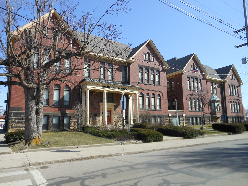 022712 Highland SchoolColumbus, Ohio (9) Aaron Turner Flickr