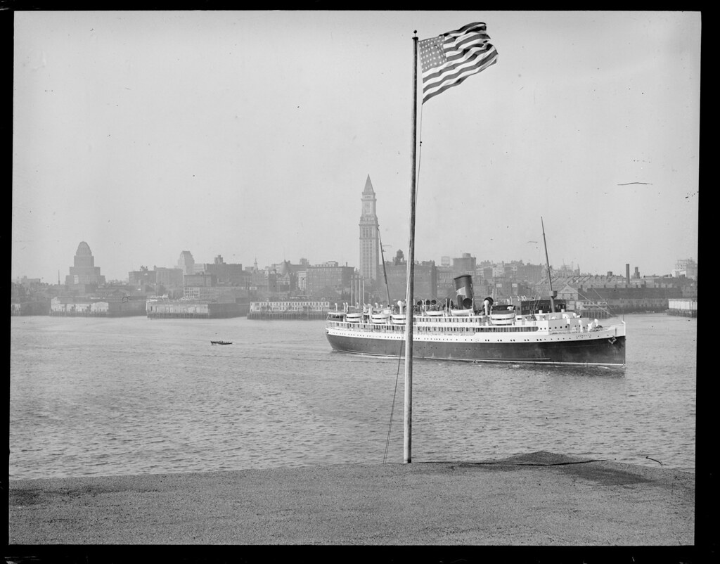 Eastern steamship line's Yarmouth seen from East Boston Flickr