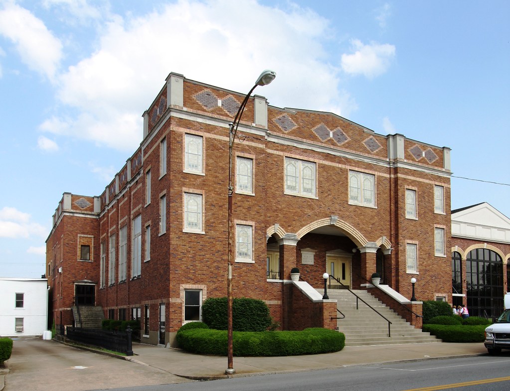 IMG_3958 Murray, Kentucky OZinOH Flickr