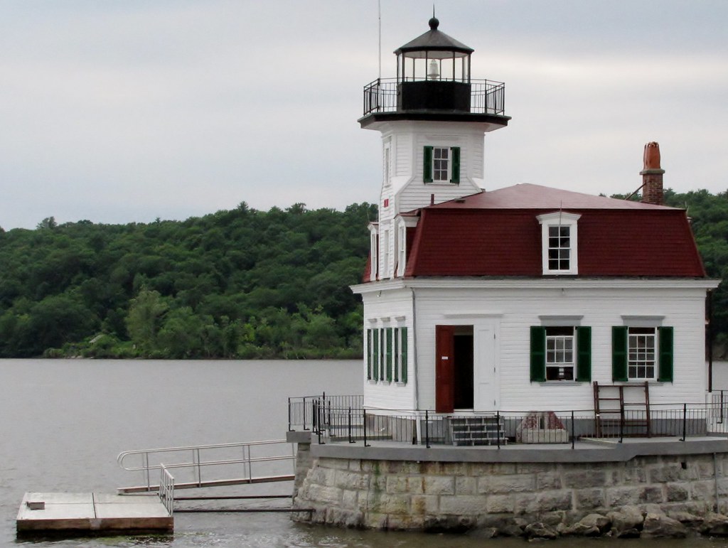 Esopus LighthouseKingstonHudson River Ny_0007 Esopus Lig… Flickr