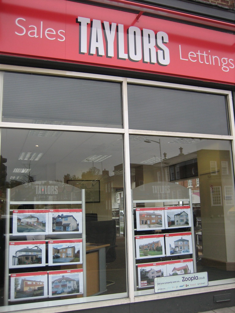 Taylors Estate agent (sales & lettings) in Headington.
