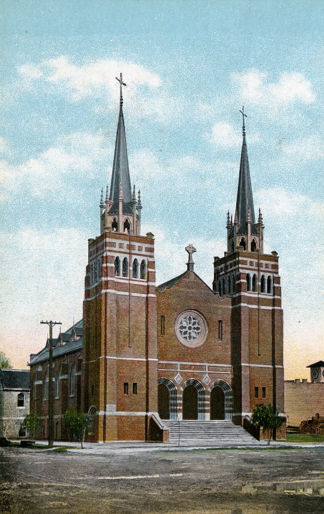 Catholic Church in Bakersfield Caltholic Church in Bakersf… Flickr