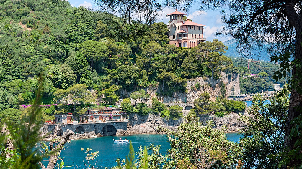 Better living in Portofino Wouldn't it be nice... Flickr