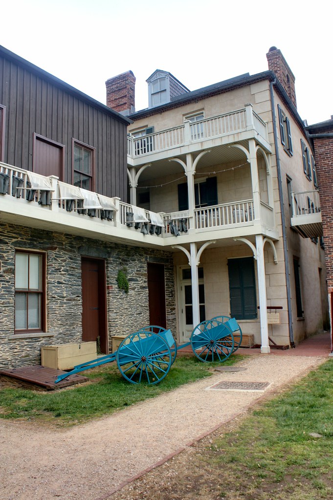 Harpers Ferry Back Yard a photo on Flickriver