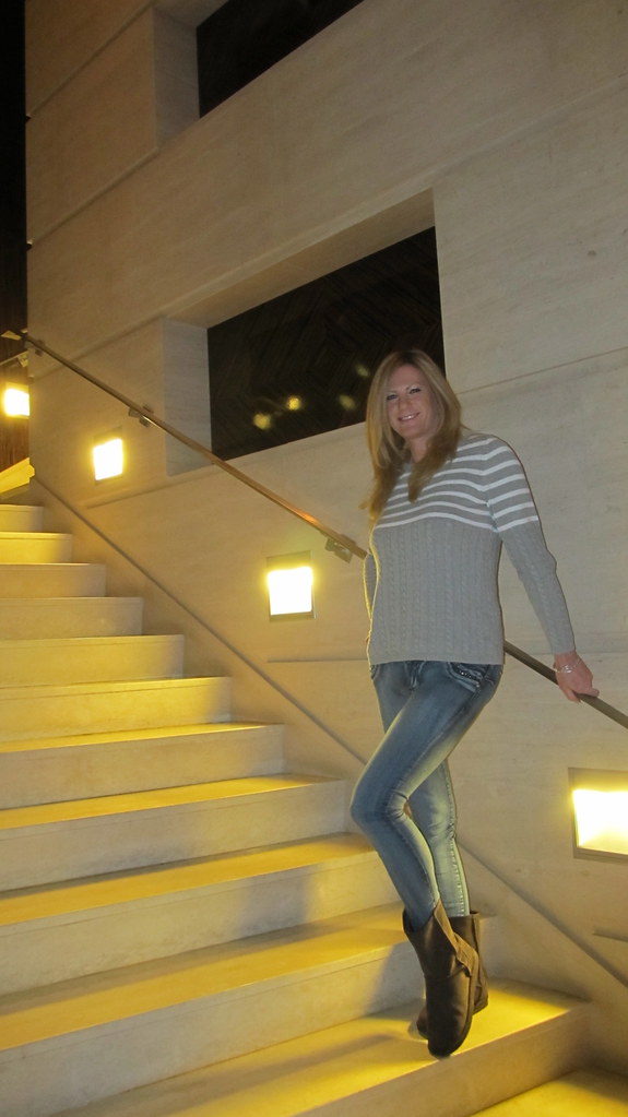 The Stairs leading to the Rebar Lounge (Trump Tower Chicag… Flickr