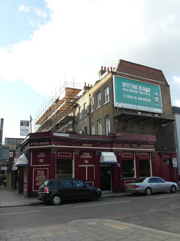 The Crown 667 Commercial Road, Limehouse. Reading Tom Flickr