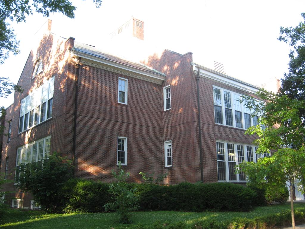 0630101 Dale Park SchoolMariemont, OHio (1) Aaron Turner Flickr