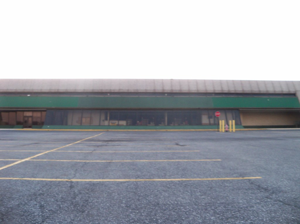 Super Fresh Etters, PA 60 Newberry Commons; opened aroun… Flickr