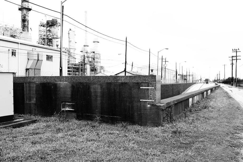 Washburn Tunnel under Houston Ship Channel 0204121445BW Flickr
