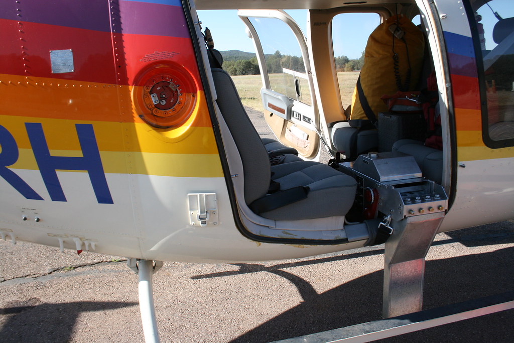 IMG_4170 This is a Plastic Sphere Dispenser (PSD) machine.… Flickr