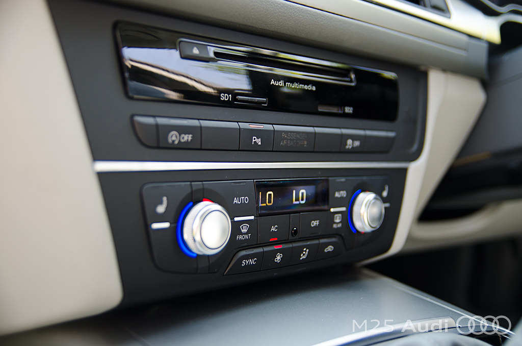Audi A6 Climate Control The 3 Zone Climate Control in this… Flickr