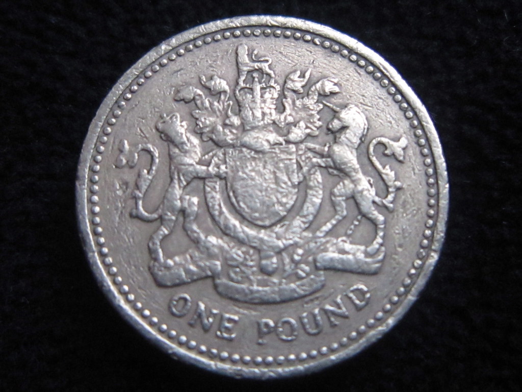 £1 coin coat of arms sandymillin eltpics Flickr