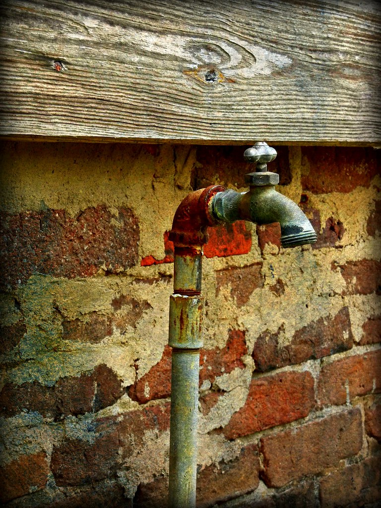 Old Rusty Spigot Mt. Moriah Plantation, County,… Flickr