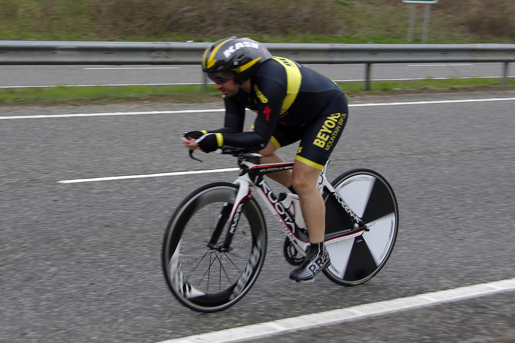 31/03/2012 Farnham Road Club 10 H10/8 Flickr