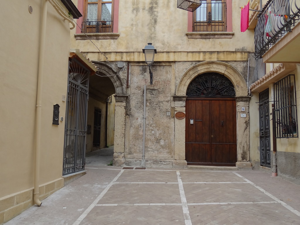 Crotone Italy Centro storico old town Crotone Calabria… Flickr