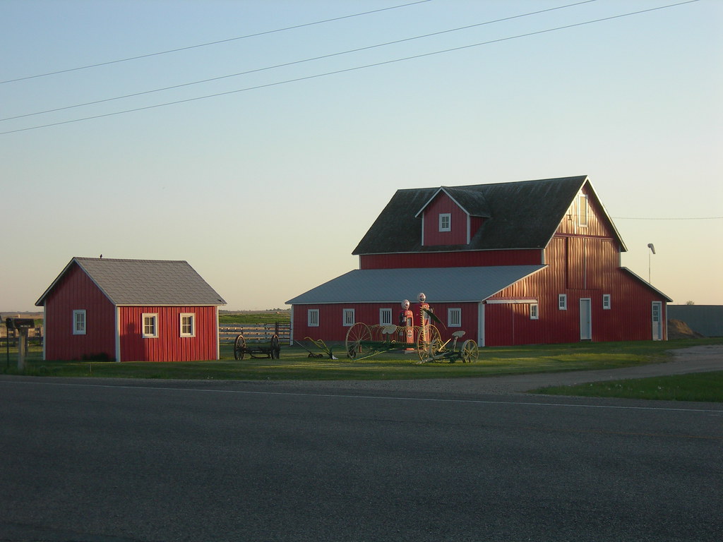 A Red Barn Frederick, South Dakota Jimmy Emerson, DVM Flickr