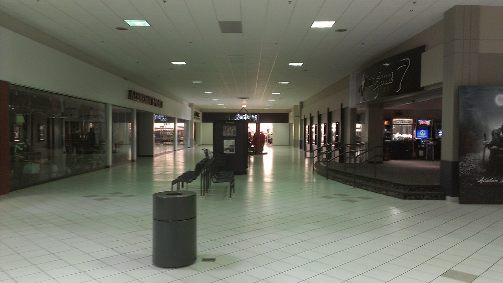 Fremont Mall Fremont, Nebraska Gordman's Corridor a photo on