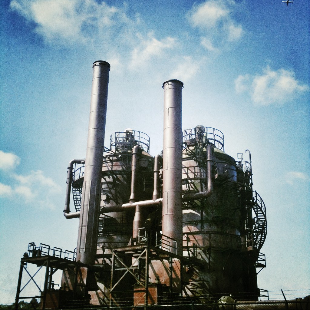 Gasworks Old structure at Gasworks Park in Seattle, Washin… Flickr
