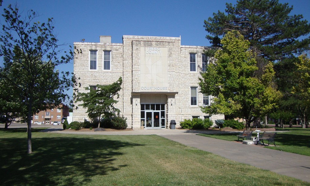 Trego County Courthouse (WaKeeney, Kansas) This courthouse… Flickr