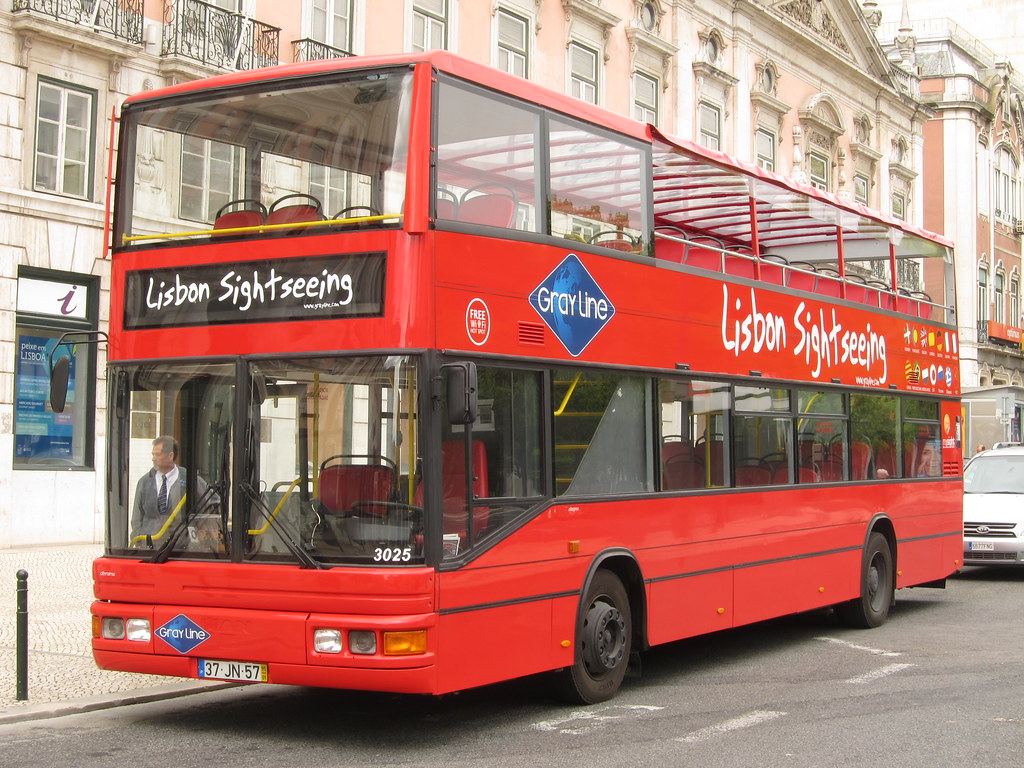MAN Sightseeing Lisbon A Lisbon sightseeing bus operated… Flickr