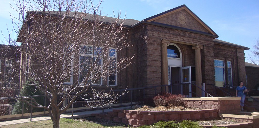 Carnegie Library (Madison, South Dakota) Located across th… Flickr
