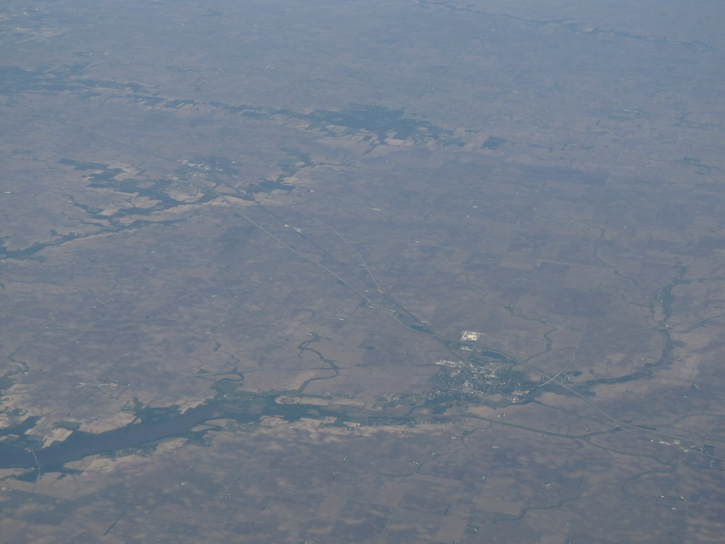 Farmer City and Le Roy, Illinois Farmer City is a city in … Flickr