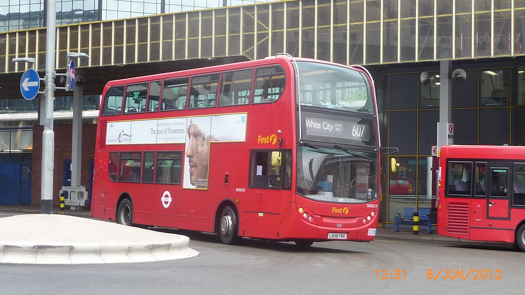 P1410072 DN33510 LK08 FMO at Uxbridge Station Bakers Road … Flickr