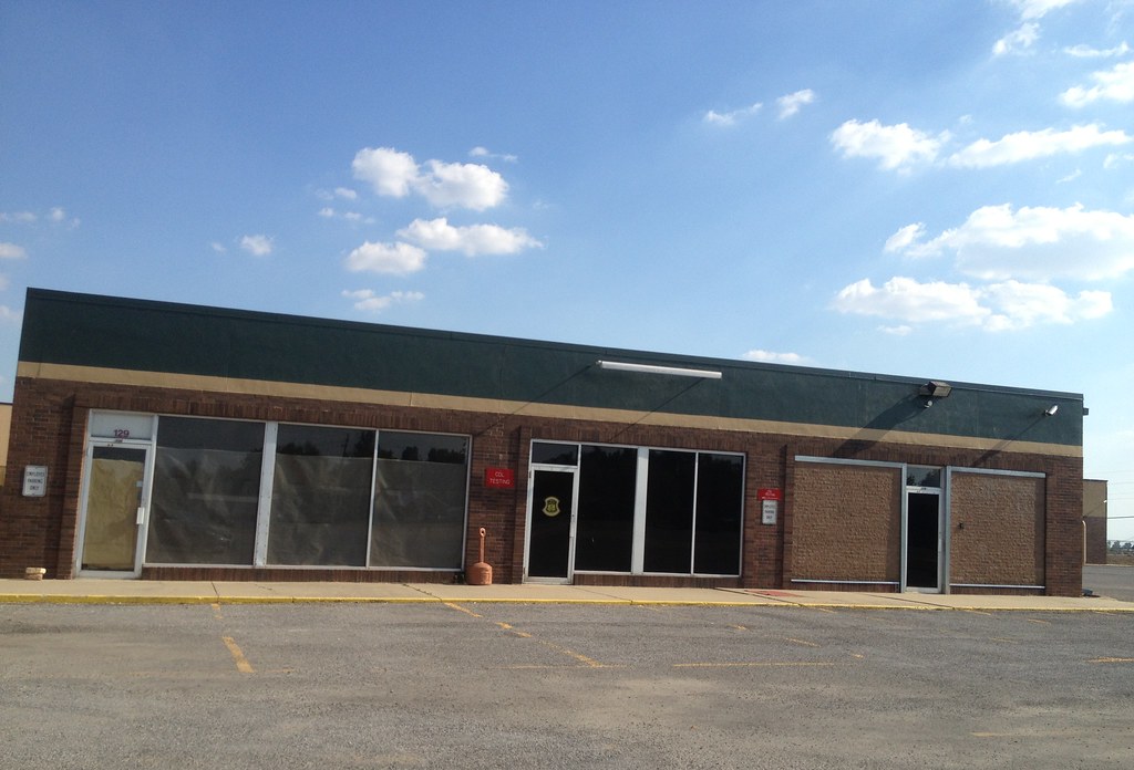 Kings Plaza Sikeston, MO Mike Kalasnik Flickr