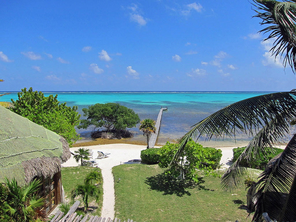 Xcalak, Yucatan, Mexico View of the Caribbean Sea from the… Flickr