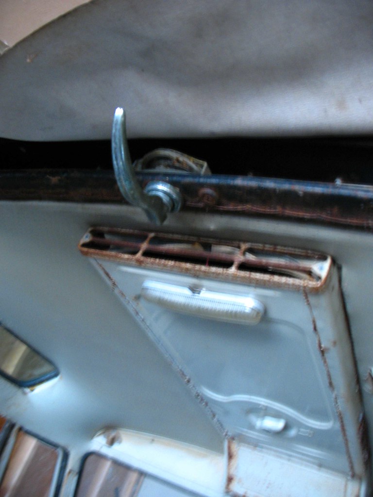 sunroof latch senorspacehead Flickr