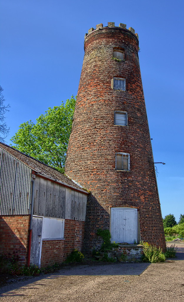 Northgate Mill Pincbeck. Paul Green Flickr