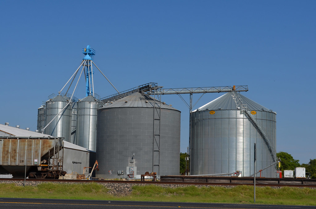 Knippa TX Clint Flickr