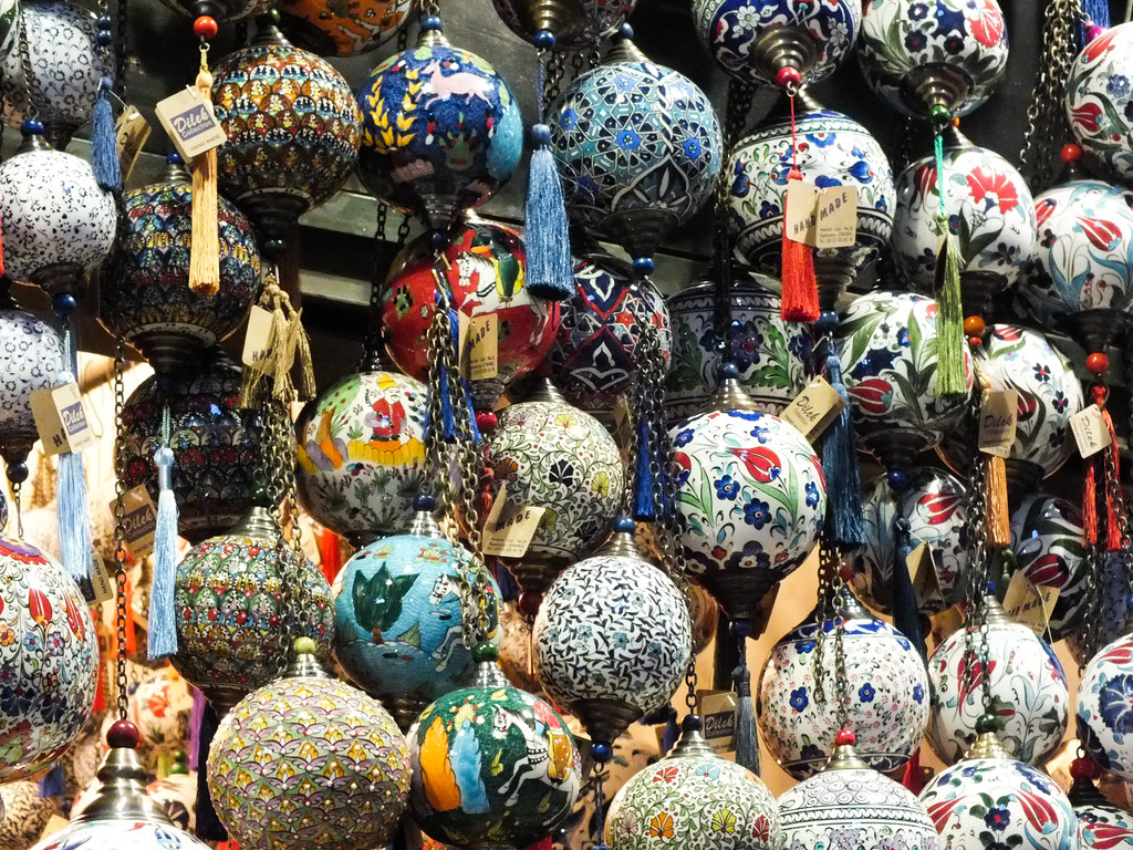 Grand Bazaar of Istanbul Ceramic shop Pi István Tóth Flickr