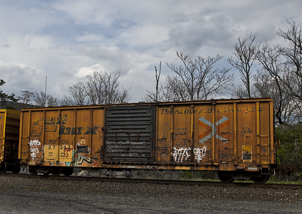 RBOX 37242 Railbox is still running lots of cars. Steve Brooks Flickr