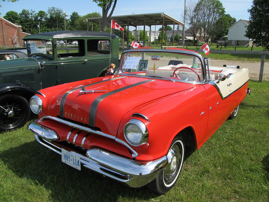 Blackstock Ont car show,1955 Pontiac Laurentian. Canadian … Flickr