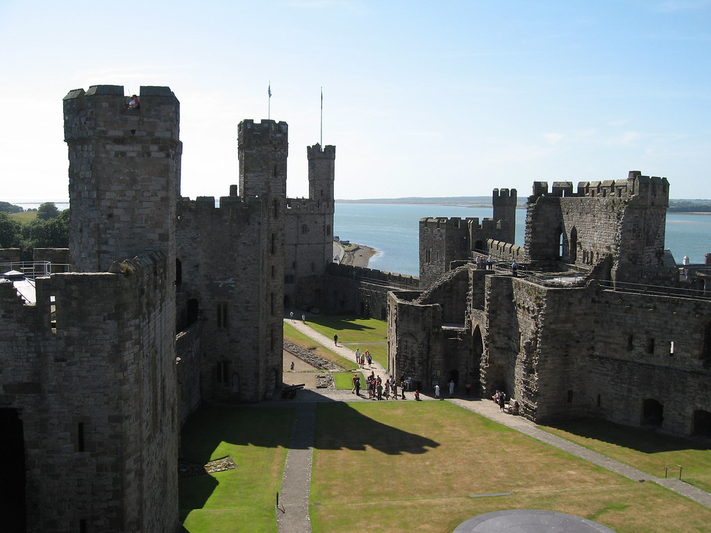Caernarfon Castle Caernarfon Castle, the inner keep barnyz Flickr
