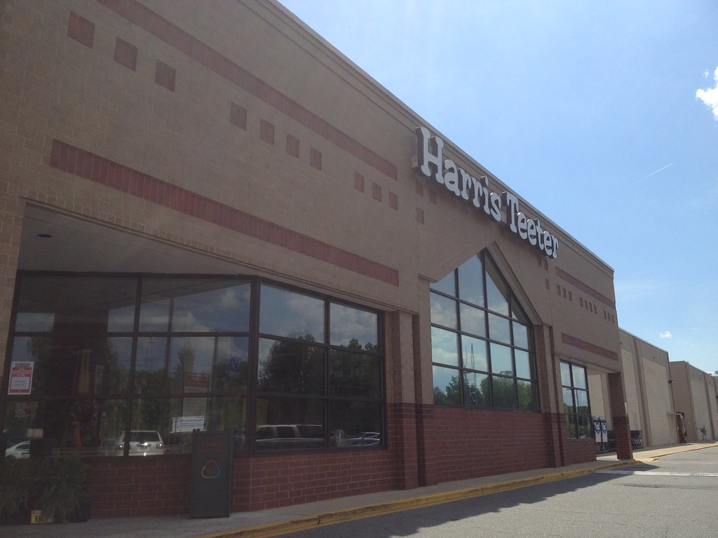Harris Teeter (Gaston Mall) Gastonia, NC 3 Mike Kalasnik Flickr